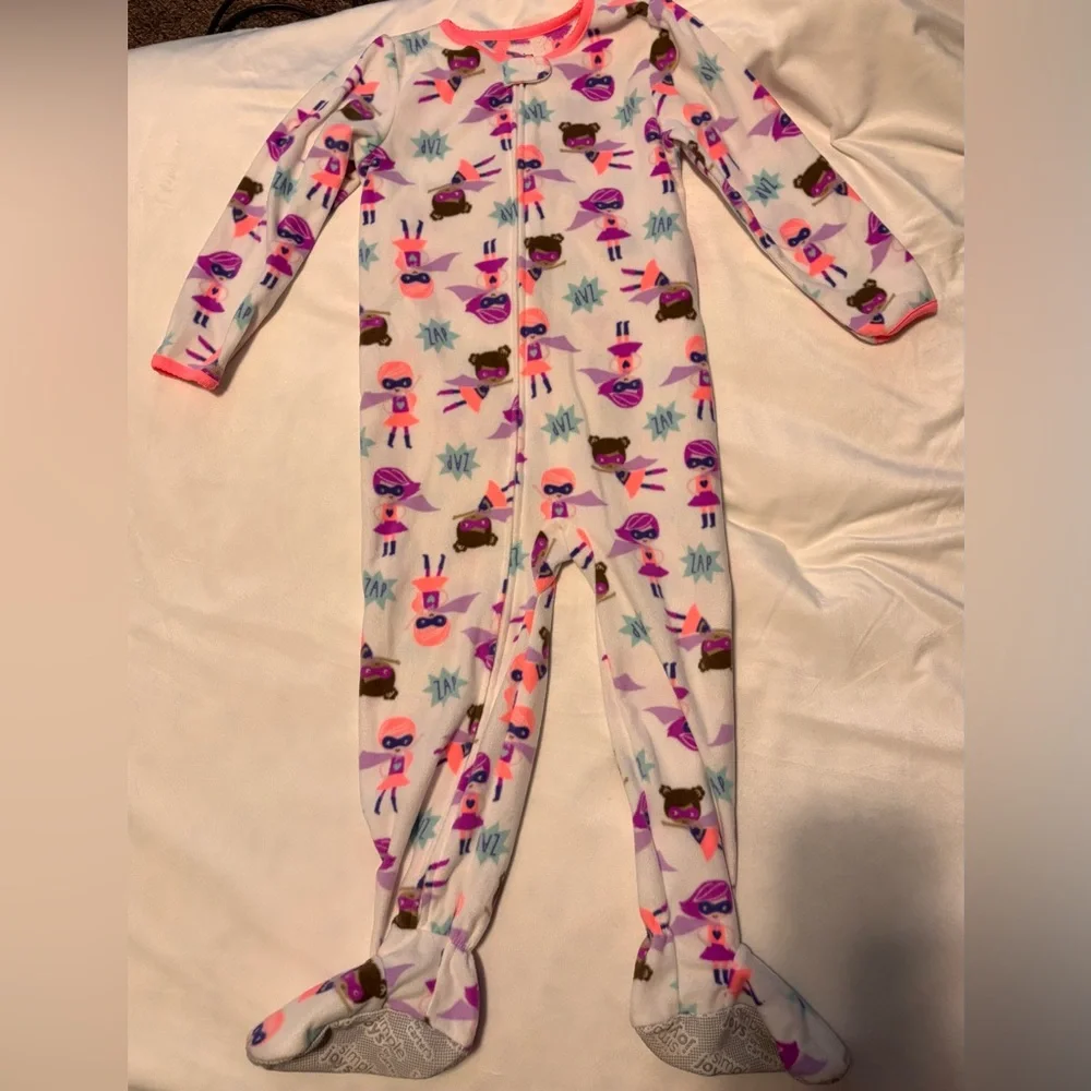 Carter's Fleece Footed Pajamas- like new! - Picture 8 of 11